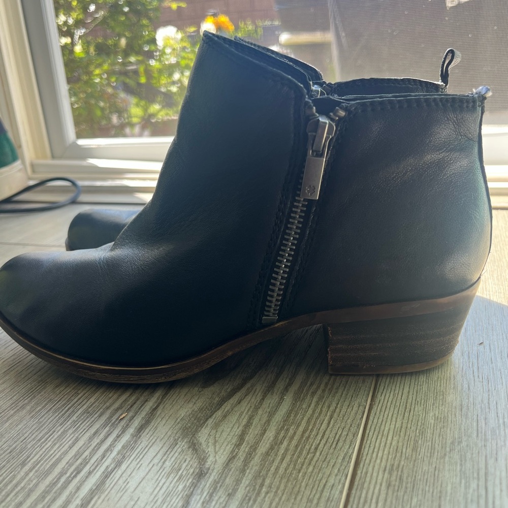 Lucky Brand Black Leather Zip Ankle Boots - Picture 6 of 7